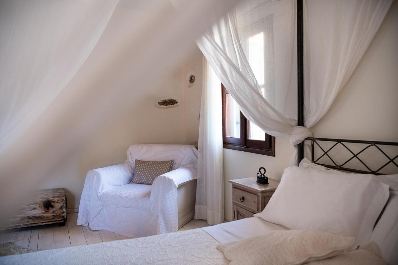 Verekinthos Villas - Pool, Hot Tub, Bbq, Kids Playground, Stunning Mountain Views Yerolakkos Bagian luar foto