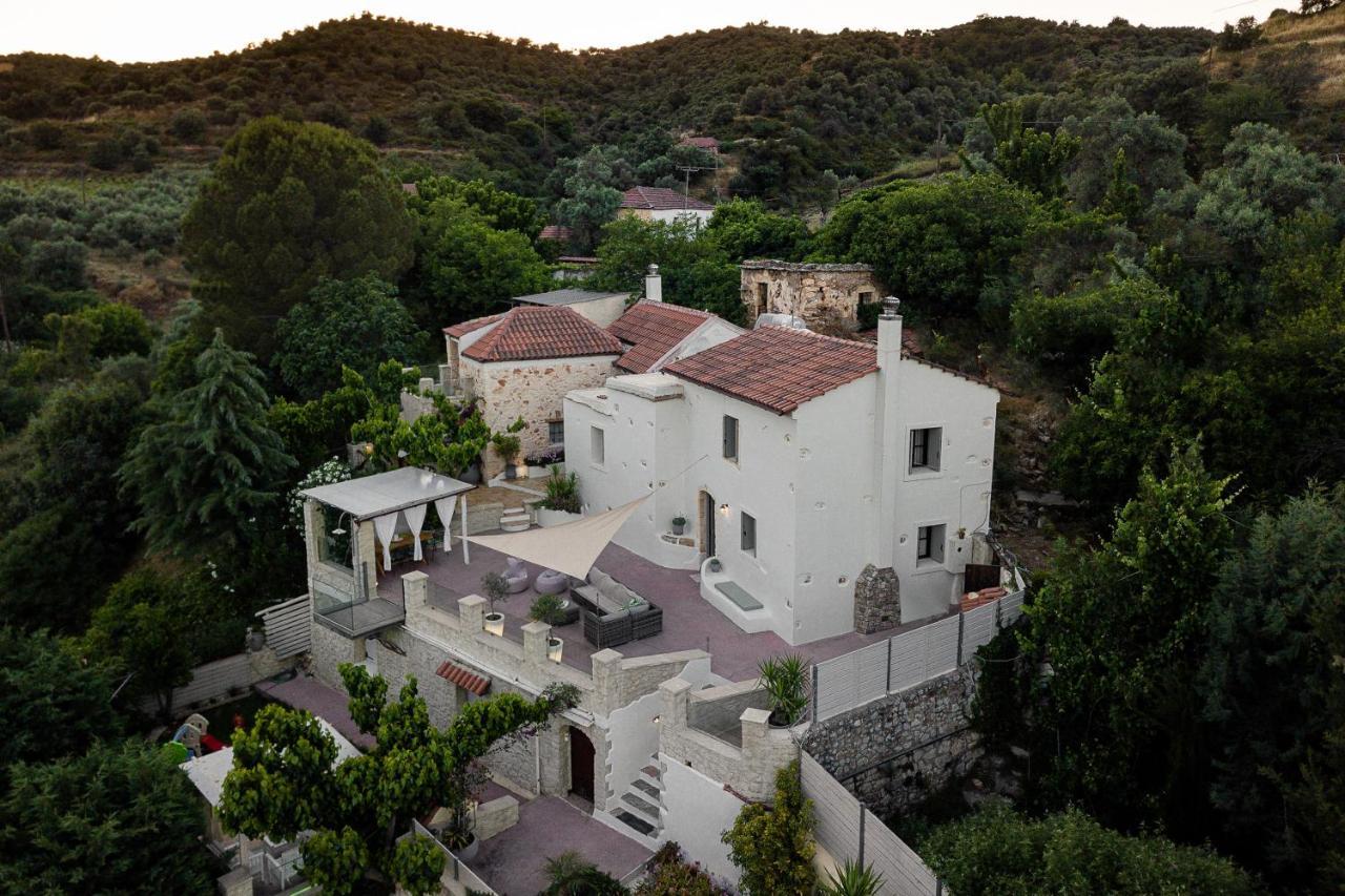Verekinthos Villas - Pool, Hot Tub, Bbq, Kids Playground, Stunning Mountain Views Yerolakkos Bagian luar foto